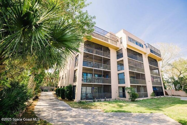 view of building exterior