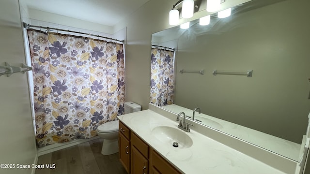 466 Stonehenge Cir, Rockledge, FL 32955 - full bath featuring vanity, curtained shower, toilet, and wood finished floors