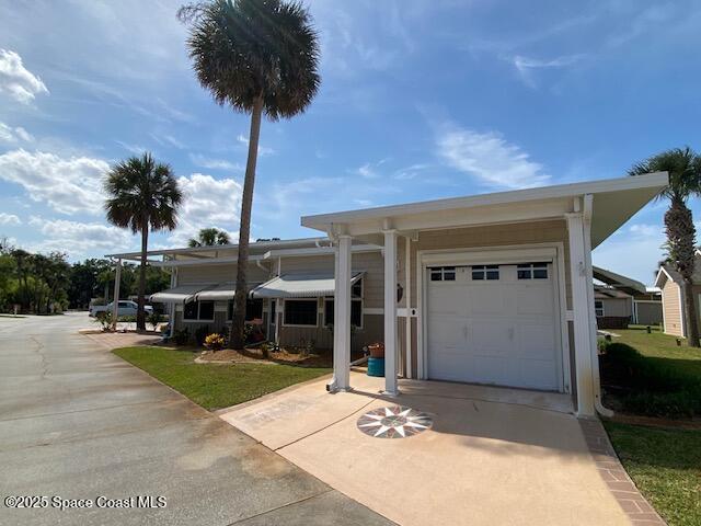 1895 Payne Stewart Dr Unit 195, Titusville, FL 32796 - photo 3