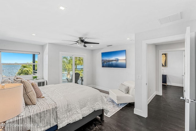 bedroom with baseboards, wood finished floors, access to exterior, ceiling fan, and recessed lighting