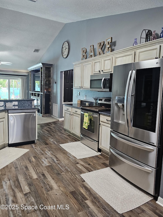 2143 Merlin Dr, Melbourne, FL 32904 - photo 14