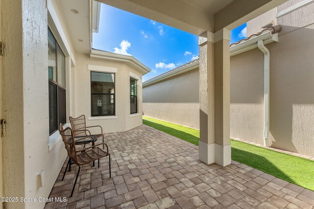 8048 Gullen Dr, Melbourne, FL 32940 - view of patio / terrace