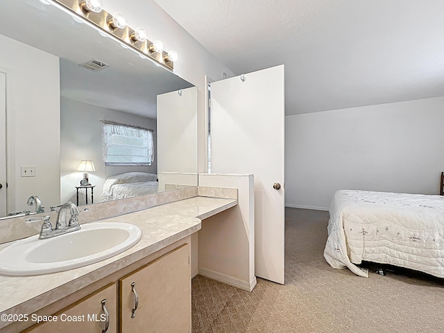 537 Ebony St, Melbourne, FL 32935 - bathroom with ensuite bath and vanity