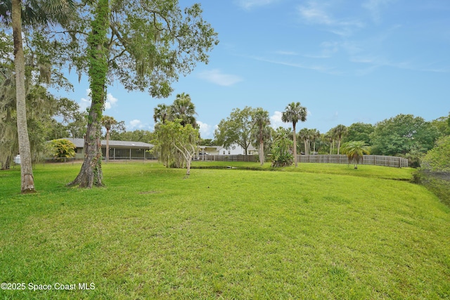 670 Kings Way, Merritt Island, FL 32953 - view of yard