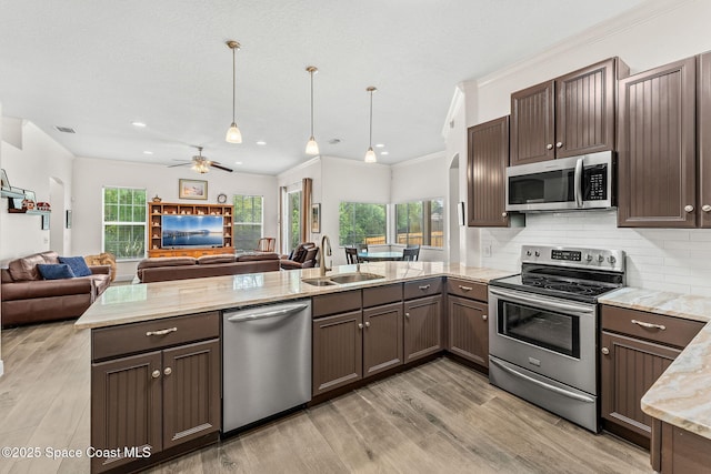4678 Alamanda Dr, Melbourne, FL 32940 - photo 5