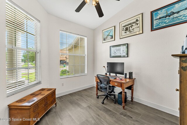 4678 Alamanda Dr, Melbourne, FL 32940 - photo 29