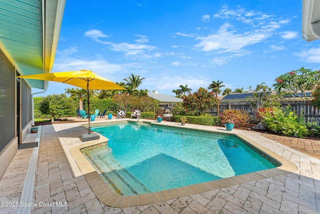 320 Amberjack Pl, Melbourne Beach, FL 32951 - view of pool featuring a patio, a fenced backyard, and a fenced in pool