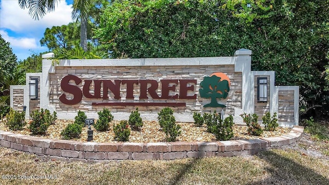 view of community / neighborhood sign