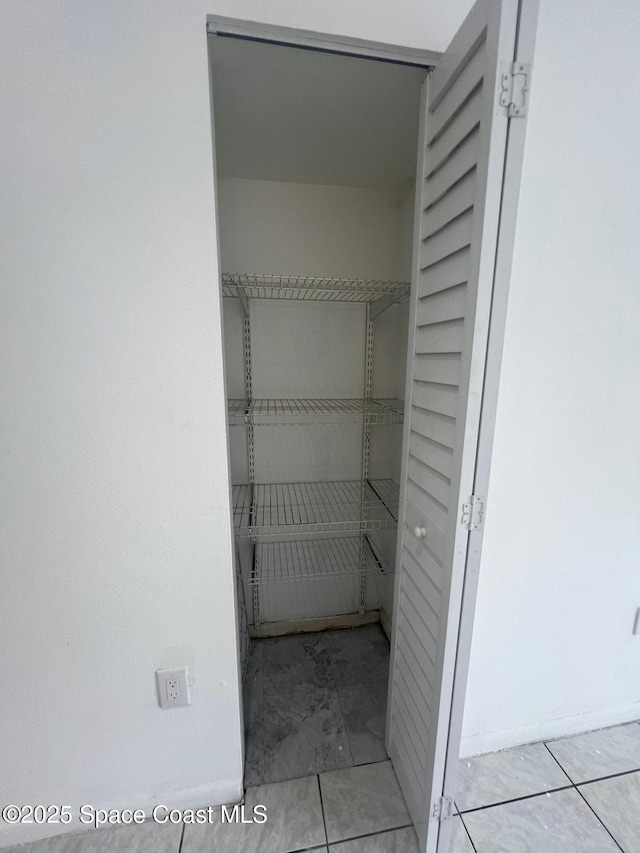 4841 NW 7th St Unit 203-4, Miami, FL 33126 - view of closet