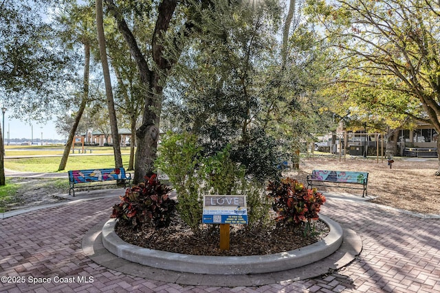 1236 Mycroft Dr, Cocoa, FL 32926 - view of home's community