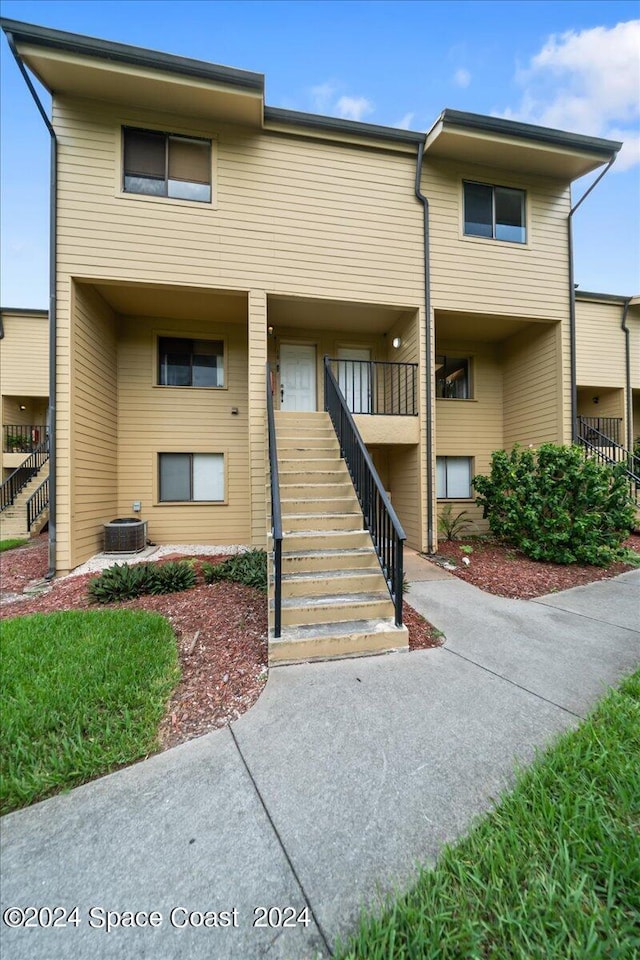 441 N Harbor City Blvd Unit A 17, Melbourne, FL 32935 - photo 2