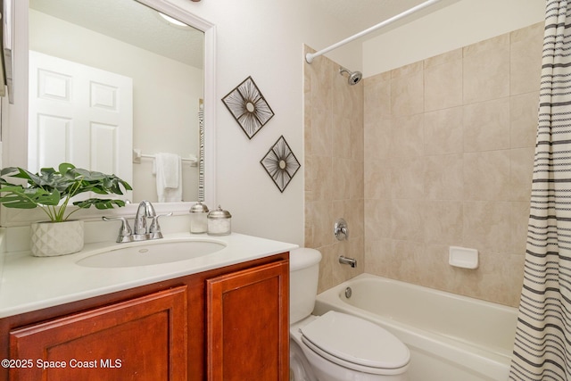 53 Piney Branch Way Unit D, West Melbourne, FL 32904 - bathroom featuring vanity, shower / bath combo, and toilet