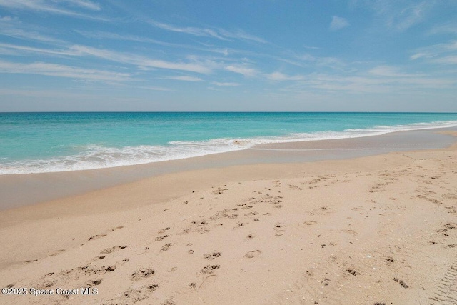 8050 96th Ave, Vero Beach, FL 32967 - water view featuring nearby beach