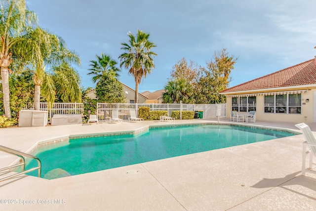 881 Glen Abbey Way, Melbourne, FL 32940 - view of swimming pool featuring fence, a fenced in pool, and a patio area