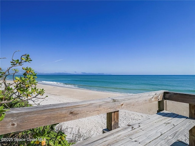 120 N White Jewel Ct, Vero Beach, FL 32963 - water view featuring a beach view