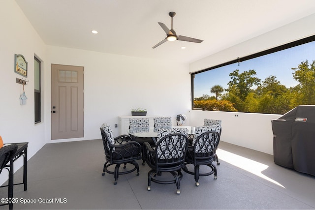 dining area featuring ceiling fan and recessed lighting