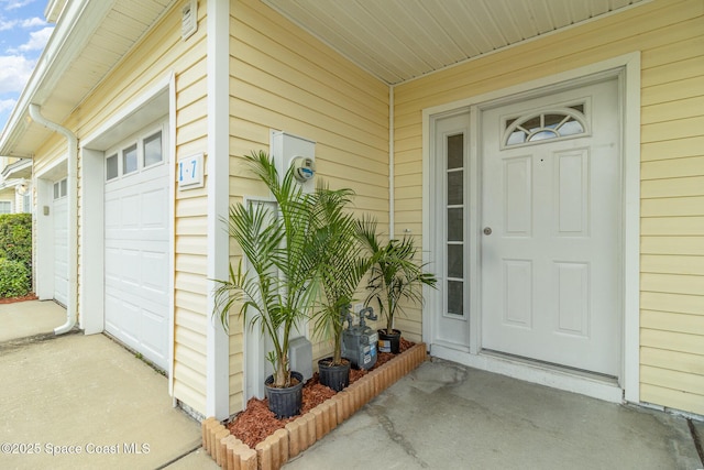 view of property entrance