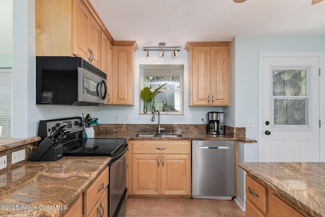 411 Oak St, Melbourne Beach, FL 32951 - photo 22