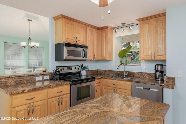 411 Oak St, Melbourne Beach, FL 32951 - photo 21