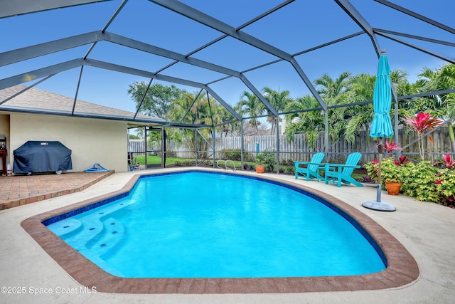 view of pool featuring a fenced in pool, grilling area, a patio area, a fenced backyard, and a lanai