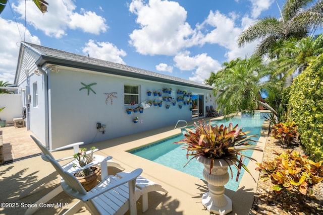 190 Harwood Ave, Satellite Beach, FL 32937 - swimming pool featuring a patio