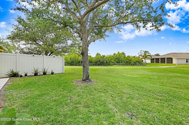3202 Arden Cir, Melbourne, FL 32934 - view of yard
