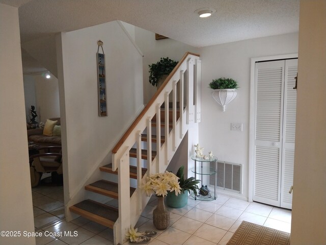 8705 Hibiscus Ct, Cape Canaveral, FL 32920 - photo 5