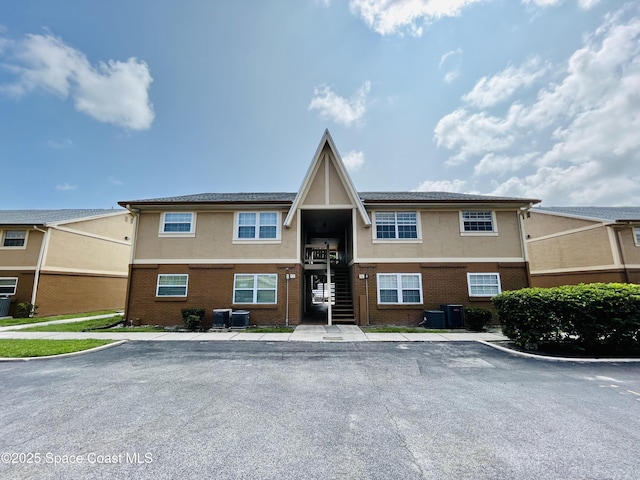 216 Preston Ln, Melbourne, FL 32935 - photo 1