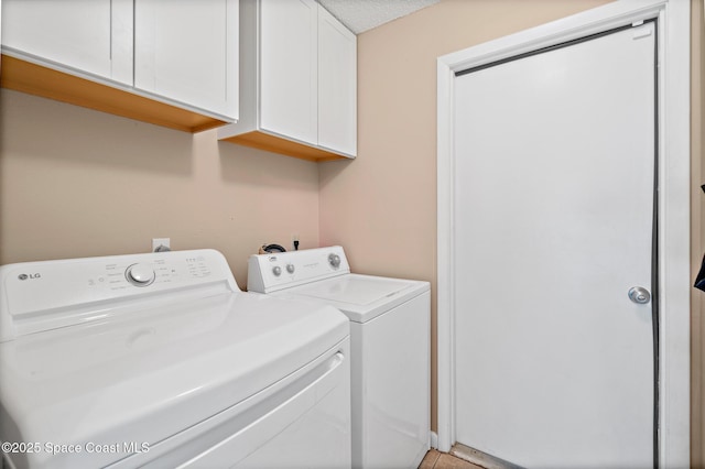 1265 Giralda Cir NW, Palm Bay, FL 32907 - laundry room featuring washing machine and clothes dryer and cabinet space