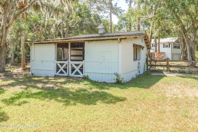 view of outbuilding with an outbuilding