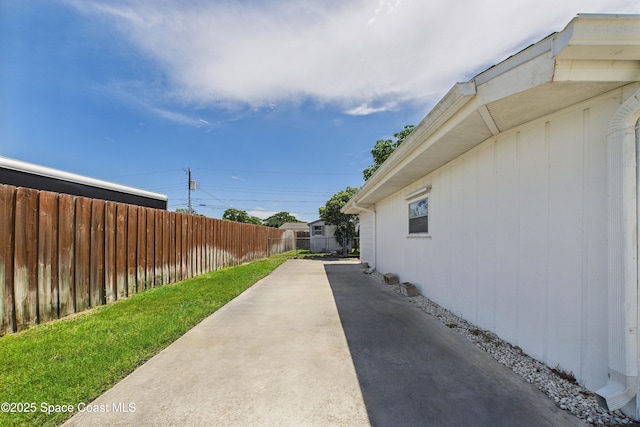 959 Eyerly Ln NE, Palm Bay, FL 32905 - view of yard with a patio area