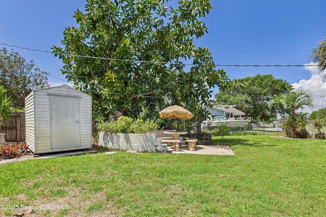 959 Eyerly Ln NE, Palm Bay, FL 32905 - view of yard featuring a shed