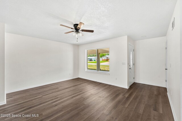 4860 Key Madeira Dr, Titusville, FL 32780 - photo 4