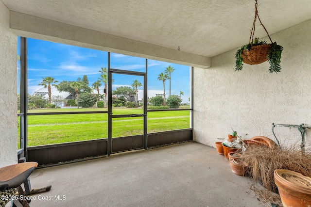 view of sunroom / solarium