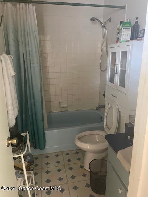 1551 Hardwicke St NW, Palm Bay, FL 32907 - full bath featuring tile patterned flooring, vanity, and shower / bath combination with curtain