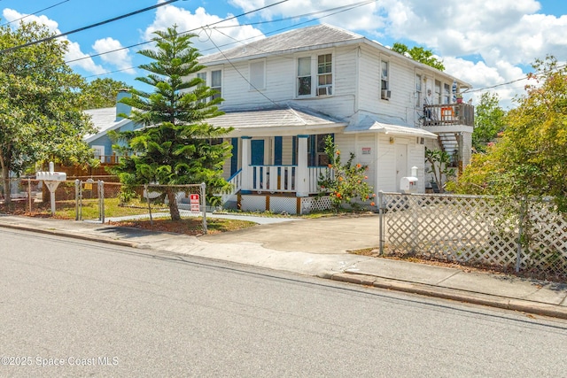 137 Peachtree St, Cocoa, FL 32922 - view of front of property featuring a porch and driveway