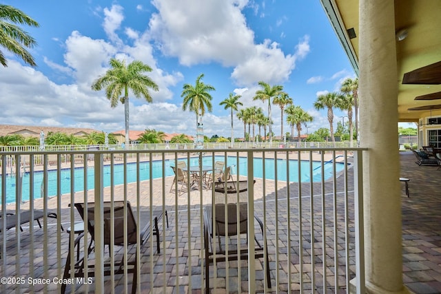 6227 Thames Pl, Vero Beach, FL 32966 - view of community pool