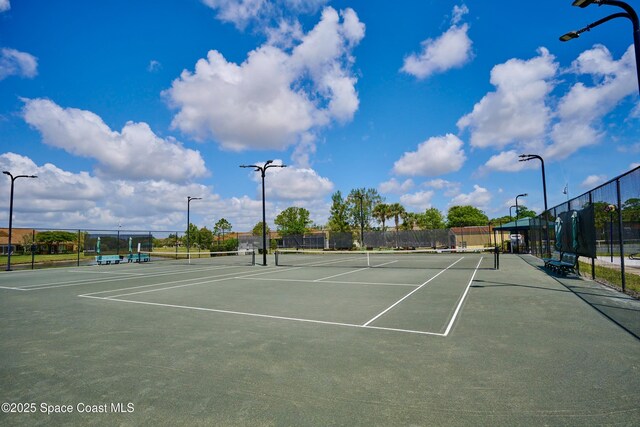 6227 Thames Pl, Vero Beach, FL 32966 - view of tennis court