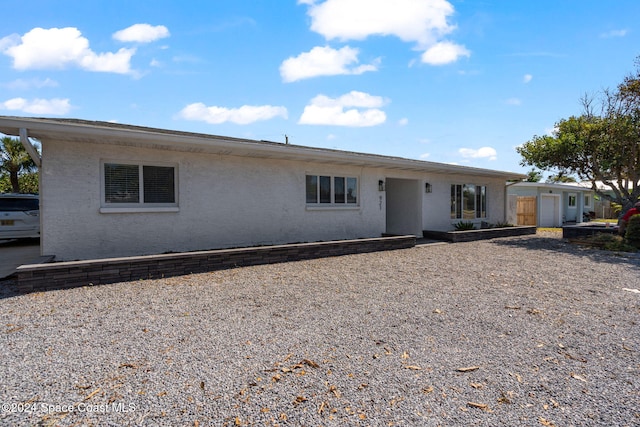 921 S Orlando Ave, Cocoa Beach, FL 32931 - view of front of home
