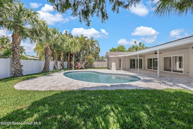 view of pool featuring a ceiling fan and a patio