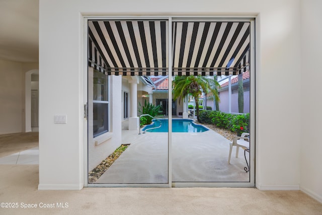 7433 Monterey Ct, Melbourne, FL 32940 - view of swimming pool with arched walkways