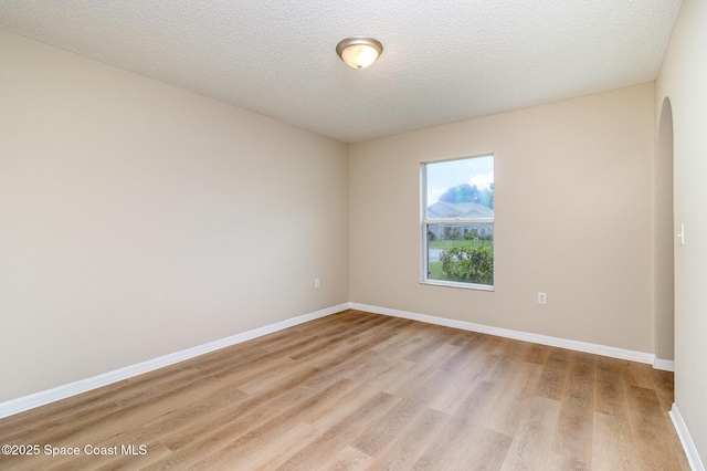 1823 Sorento Cir, Melbourne, FL 32904 - photo 9