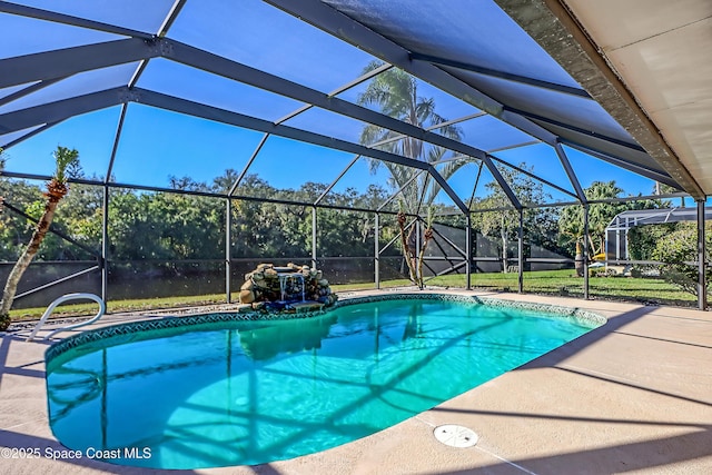 2805 Forest Run Dr, Melbourne, FL 32935 - outdoor pool featuring a patio and a lanai