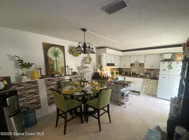 3115 Vista Oaks Cir NE, Palm Bay, FL 32905 - photo 4