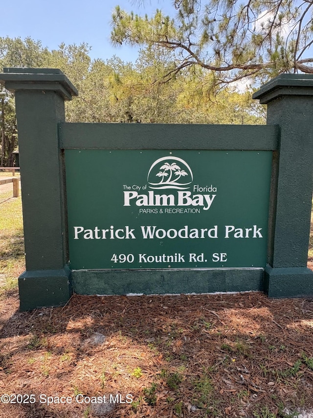 690 Koutnik Rd SE, Palm Bay, FL 32909 - exterior view