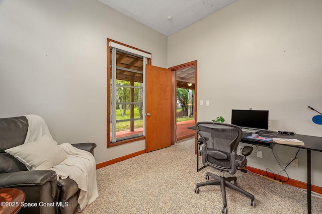 2318 Country Club Rd, Melbourne, FL 32901 - carpeted office with baseboards