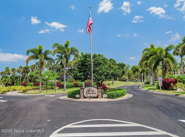 44 Vista Gardens Trl Unit 206, Vero Beach, FL 32962 - view of asphalt street with street lighting