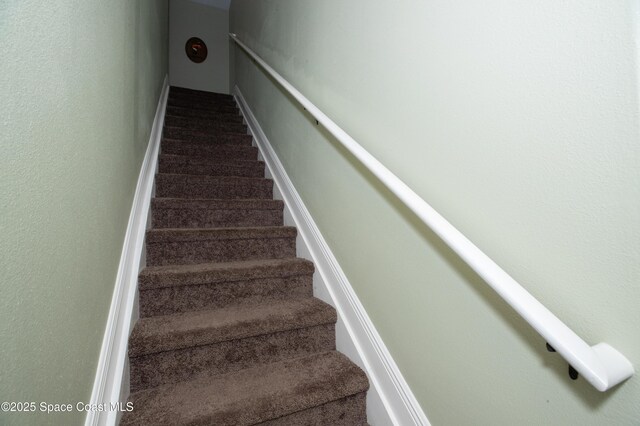 4407 Preservation Cir, Melbourne, FL 32934 - view of stairway