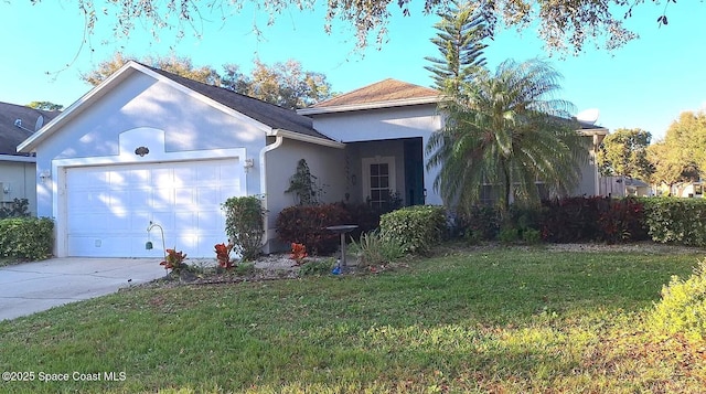 single story home with a front yard, stucco siding, a garage, and driveway