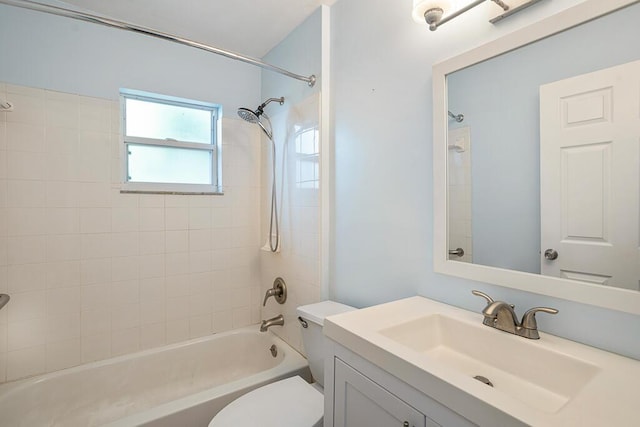 517 Fulton St, Daytona Beach, FL 32114 - bathroom with bathing tub / shower combination, toilet, and vanity